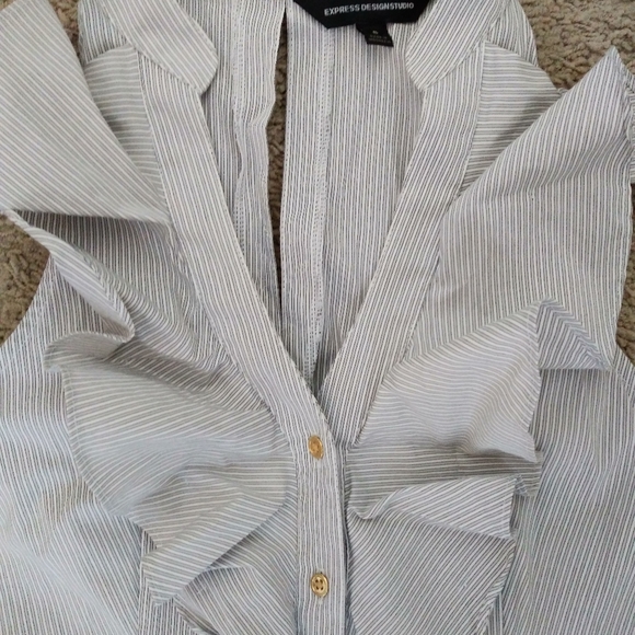 Express Design Studio halter dress 6 - Picture 3 of 5